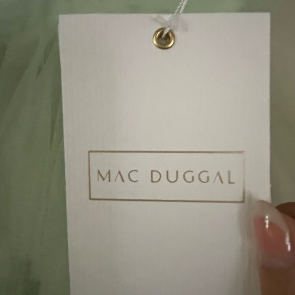 Mac Duggal Ruffle Tiered Tulle Mint dress.  Brand New!!  Retails $598 - Picture 5 of 8
